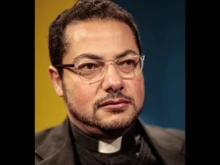 Fr. Hani Bakhoum Kiroulos. 