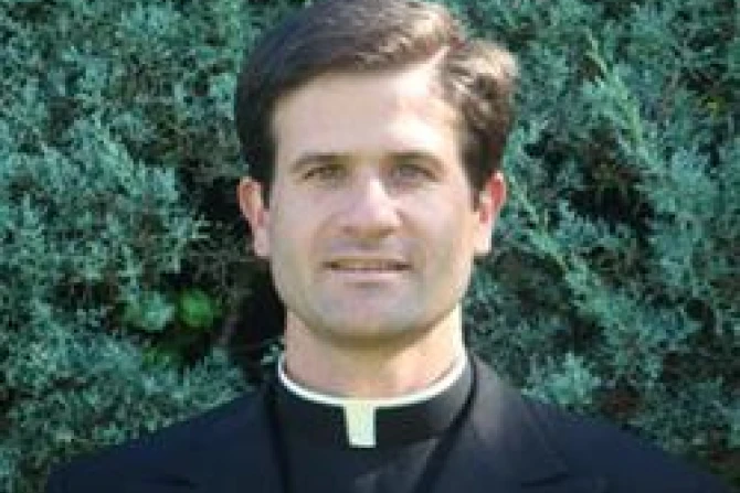 Fr Jaime Rodriguez LC Credit Legionaries of Christ 2 CNA World Catholic News 10 4 11