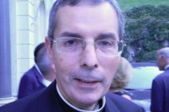 Fr Luis Garza CNA Vatican Catholic News 6 21 11