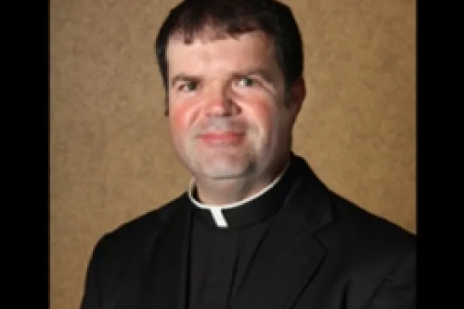 Fr Scott Carroll of the Diocese of Toledo CNA US Catholic News 5 10 13