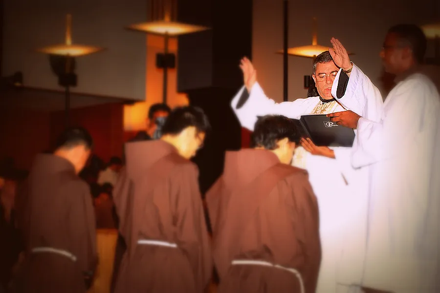 Franciscan Friars with filter. ?w=200&h=150
