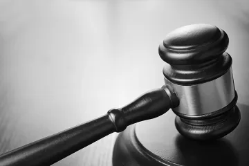 Gavel court Credit sergign Shutterstock CNA