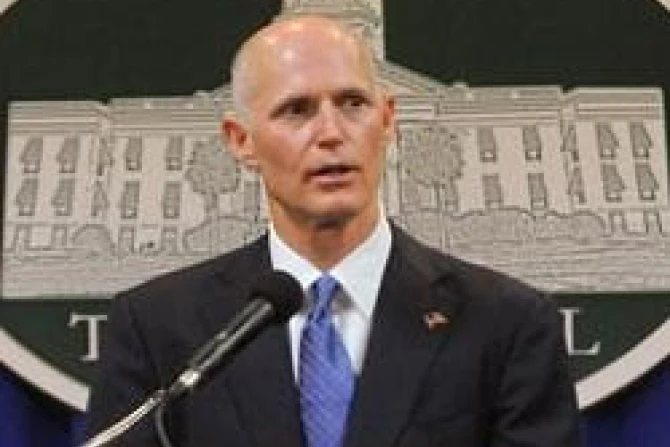 Gov Rick Scott CNA 8 23 2011
