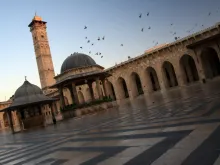 The Great Mosque of Aleppo, as it appeared in 2010. 