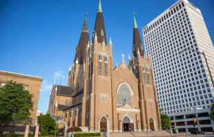 Holy Family Cathedral in Tulsa. rawf8/Shutterstock.