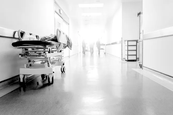 Hospital Credit hxdbzxy Shutterstock CNA