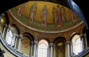 A dome in the Church of the Holy Sepulchre in Jerusalem, Israel.   Lauren Cater/CNA.