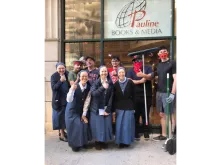 Sister and volunteers outside the Pauline bookstore in Chicago. 