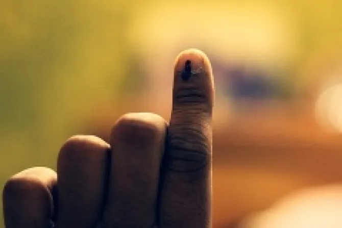 Indian citizens voting in the general election recieve a mark on their finger after casting their ballot Credit Yogesh Mhatre via Flickr CC BY 20 CNA 4 21 14