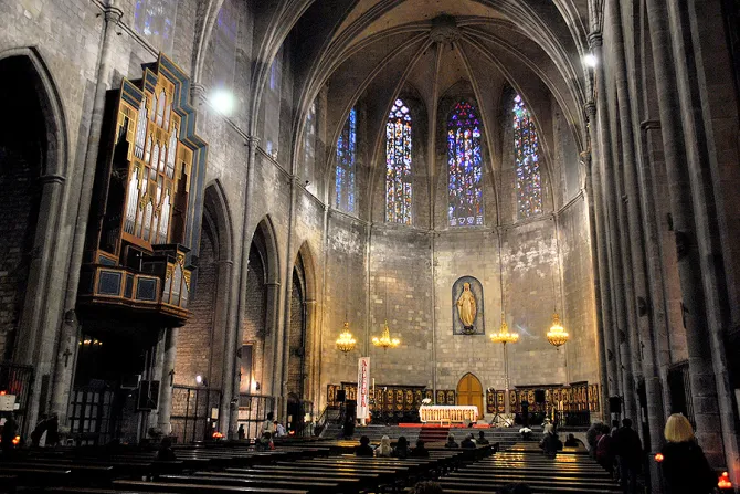 Inside the Santa Maria del Pi church in Barcelona Spain Credit Mikhail Zahranichny Shutterstock CNA