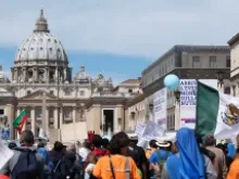 Participants in Italy's 2014 March for Life walk towards St. Peter's Basilica. 