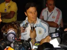 Javier 'Pupi' Zanetti speaks to the press after a match between Argentina and USA, June 8 2008. 