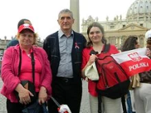 Polish pilgrim Kataryna Katarzyna with her parents
