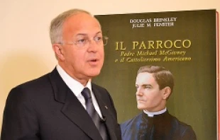 Knights of Columbus Supreme Knight Carl Anderson discusses the new book on Fr. Michael McGivney in Rome, June 26, 2014.   Daniel Ibáñez/CNA.