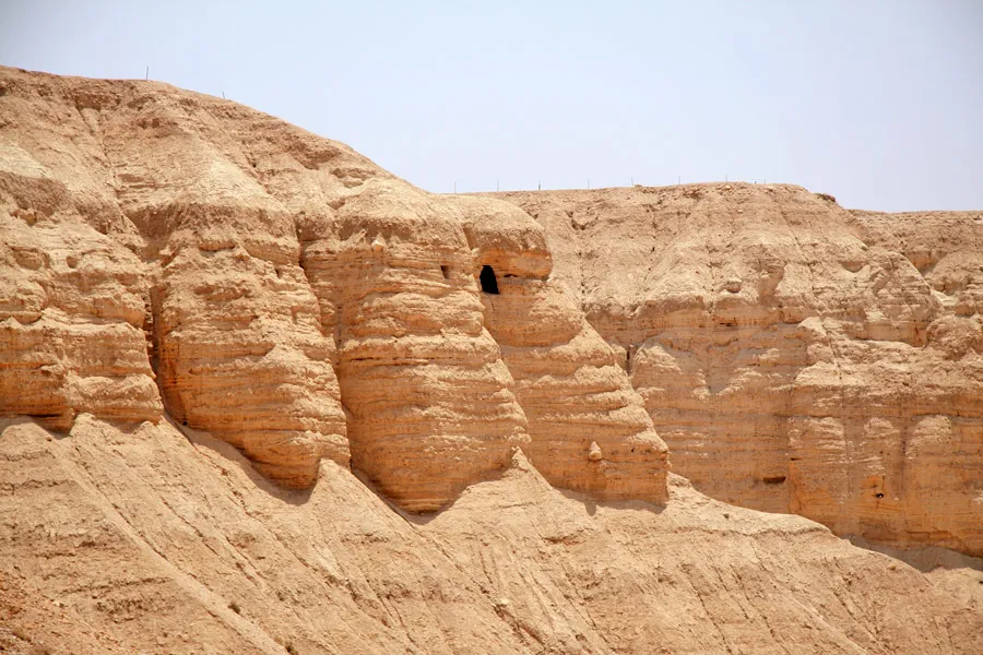 Qumran caves near the Dead Sea. Credit: Tamarah via Wikimedia (CC BY-SA 2.5)?w=200&h=150