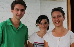 (L-R) Arthur Thomé, Marie de La Mardière, and Marie Lecointe in Rome on Aug. 20, 2013. ?w=200&h=150
