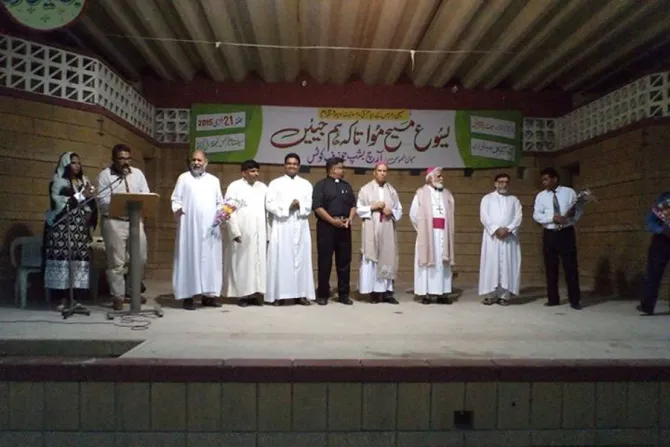 Launch of Lenten Seminar in the Archdiocese of Karachi Pakistan 02 21 2015 Credit Father Arthur Charles Catechetical Center Karachi CNA