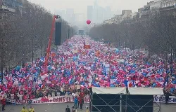 Le Grande Armee gathered in the streets of Paris on March 24, 2013. ?w=200&h=150