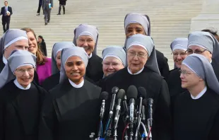 Little Sisters of the Poor outside the Supreme Court where oral arguments were heard on March 23, 2016 in the Zubik v. Burwell case.   Addie Mena/CNA.