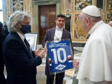 Pope Francis meets a delegation from the Italian soccer club Sampdoria Feb. 19, 2021. Credit: Vatican Media.