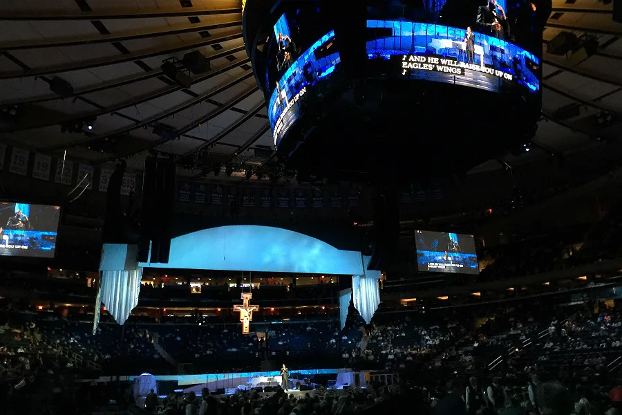 Madison Square Garden prepares for the Papal Mass, Sept. 25, 2015. ?w=200&h=150
