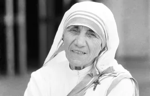 Mother Teresa in the year 1980. L'Osservatore Romano.