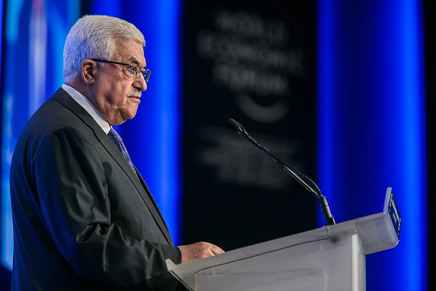Palestinian president Mahmoud Abbas addresses the World Economic Forum, May 2013. ?w=200&h=150