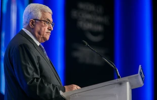 Palestinian president Mahmoud Abbas addresses the World Economic Forum, May 2013.   World Economic Forum / Benedikt von Loebell via Flickr (CC BY-NC-SA 2.0).