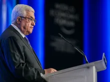 Palestinian president Mahmoud Abbas addresses the World Economic Forum, May 2013. 