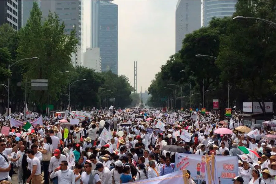 March for the Family in Mexico, Sept. 24, 2016. ?w=200&h=150