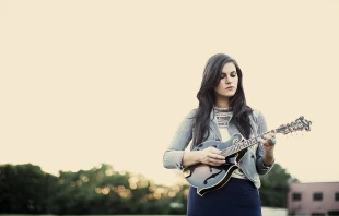 Marie Miller, who performed before the Pope at the World Meeting of Families, Sept. 26, 2015. Photo courtesy of Missing Piece Media.