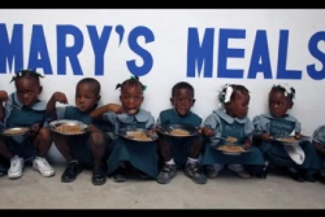 Marys Meals comes to Cite Soleil Haiti Photo by Angela Catlin CNA World Catholic News 12 13 11