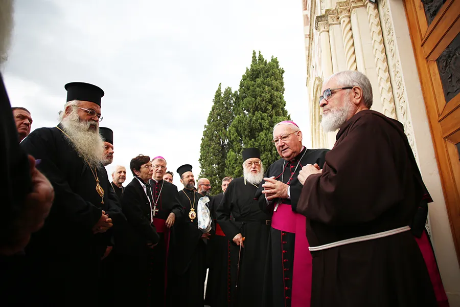 Members of the commission for dialogue between the Orthodox and Catholic Churches outside the shrine of the Holy Face in Manoppello, Italy, Sept. 18, 2016. ?w=200&h=150