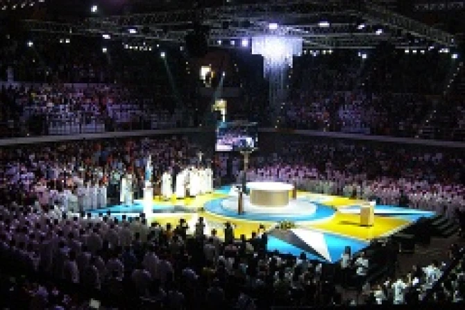 Mass at St Tomas University for the Philippines New Evangelization Conference in Manila Credit Antonio Gonsalves CNA 2 CNA 10 30 13