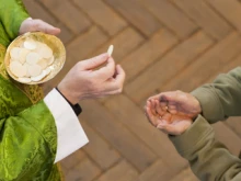 Mass, communion, Eucharist. 