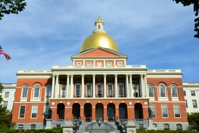 Massachusetts Capitol Credit Wangkun Jia  Shutterstock