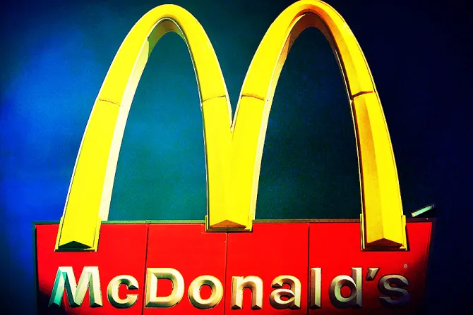 McDonalds arch Credit Ian Meyers via Flickr CC BY NC ND 20 CNA