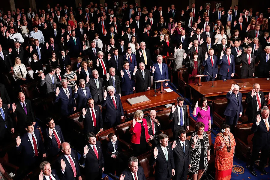 Members of the 115th U.S. Congress take their oath of office, Jan. 3, 2016. ?w=200&h=150