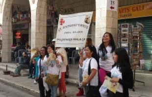 Members of the Filipino-run