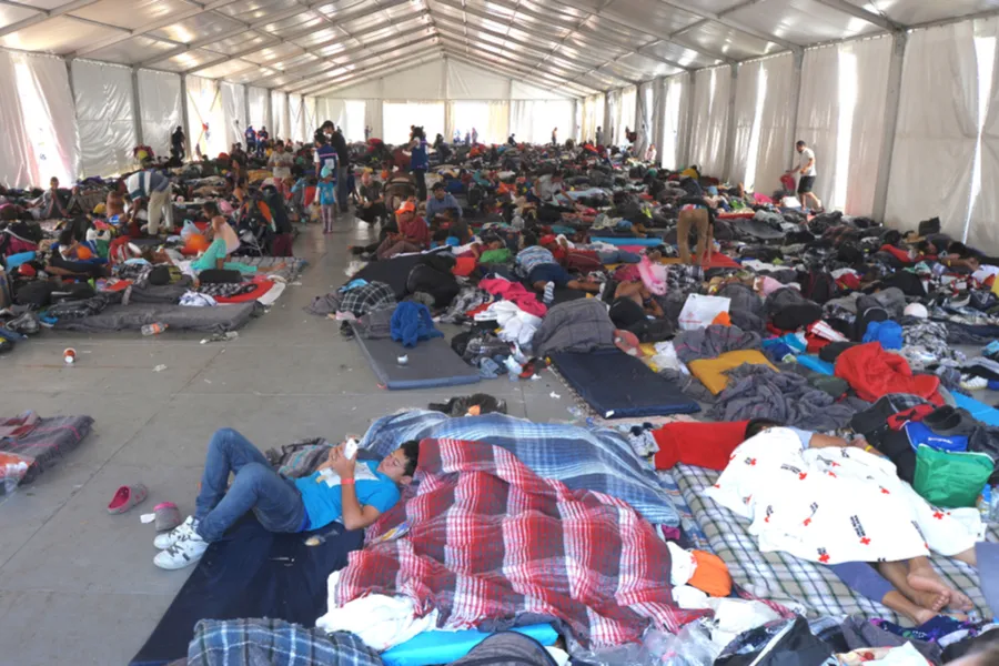 Mexico City shelter for migrant caravan. November 2018. ?w=200&h=150