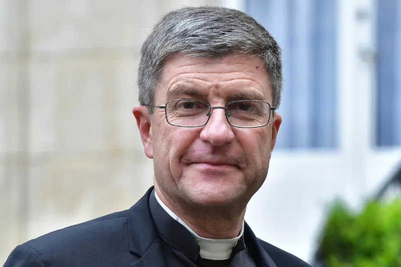 Catholic bishops’ leader to discuss confessional seal comments with France’s interior minister