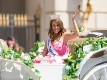 Miss America in the 2018 National Cherry Blossom Parade. 