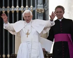 Archbishop Georg Ga?nswein stands behind Pope Benedict XVI in St. Peter's Square. ?w=200&h=150