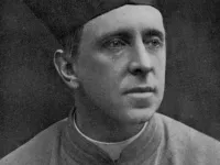 Monsignor R. H. Benson, Oct., 1912 / Public Domain