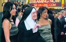 Mother Dolores Hart at the 2012 Acadamy Awards with Director Rebecca Cammissa (L) and Producer Julie Anderson (R) of the film ?w=200&h=150