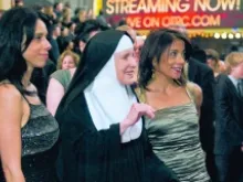 Mother Dolores Hart at the 2012 Acadamy Awards with Director Rebecca Cammissa (L) and Producer Julie Anderson (R) of the film 