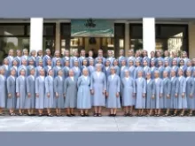 Mother Maria Goretti Lee's community of the Sisters of St. Paul of Chartres 