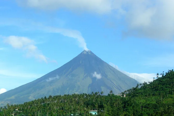 Mount Mayon as seen from the Legaspi Airport Sept 5 2013 Credit Dr Dwayne Meadows NOAA via Flickr CC BY 20 CNA 9 18 14