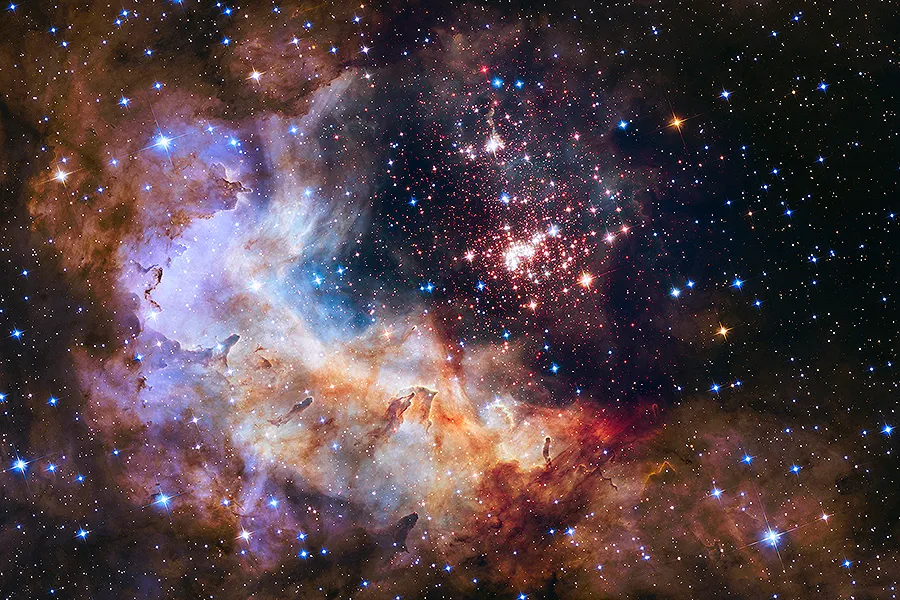 NASA Unveils Celestial Fireworks as Official Image for Hubble 25th Anniversary. ?w=200&h=150