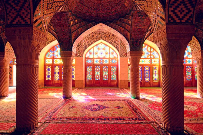 Nasir Mosque Credit Marcin Szymczak Shutterstock CNA